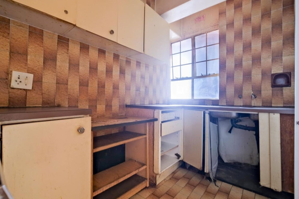 Apartment for sale in Berea, Central East - GRE1689677 Apartment for sale in Berea, Central East - GRE1689677