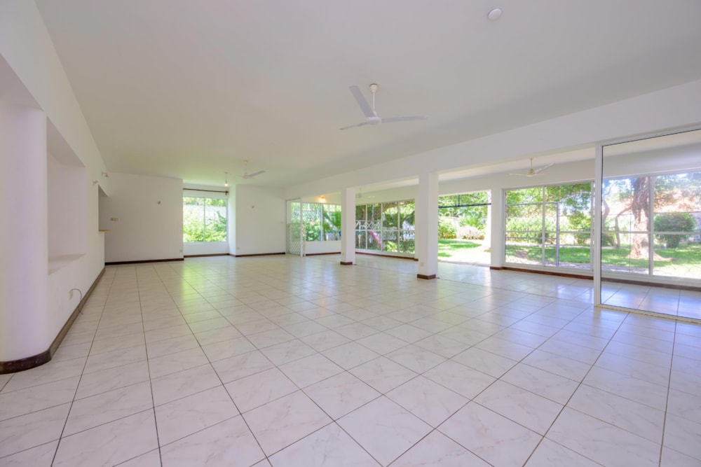 Bungalow to rent in Nyali, Kenya - 3KE1685571 Bungalow to rent in Nyali, Kenya - 3KE1685571