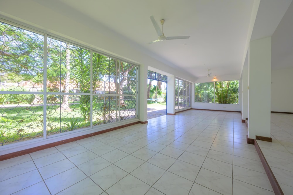 Bungalow to rent in Nyali, Kenya - 3KE1685571 Bungalow to rent in Nyali, Kenya - 3KE1685571