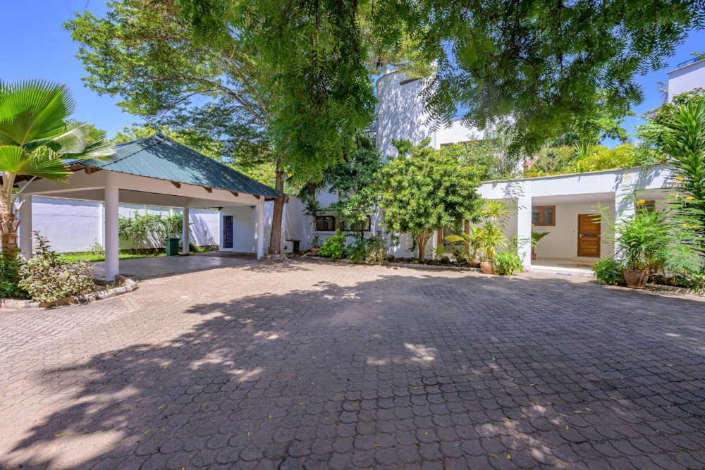 Bungalow to rent in Nyali, Kenya - 3KE1685571 Bungalow to rent in Nyali, Kenya - 3KE1685571