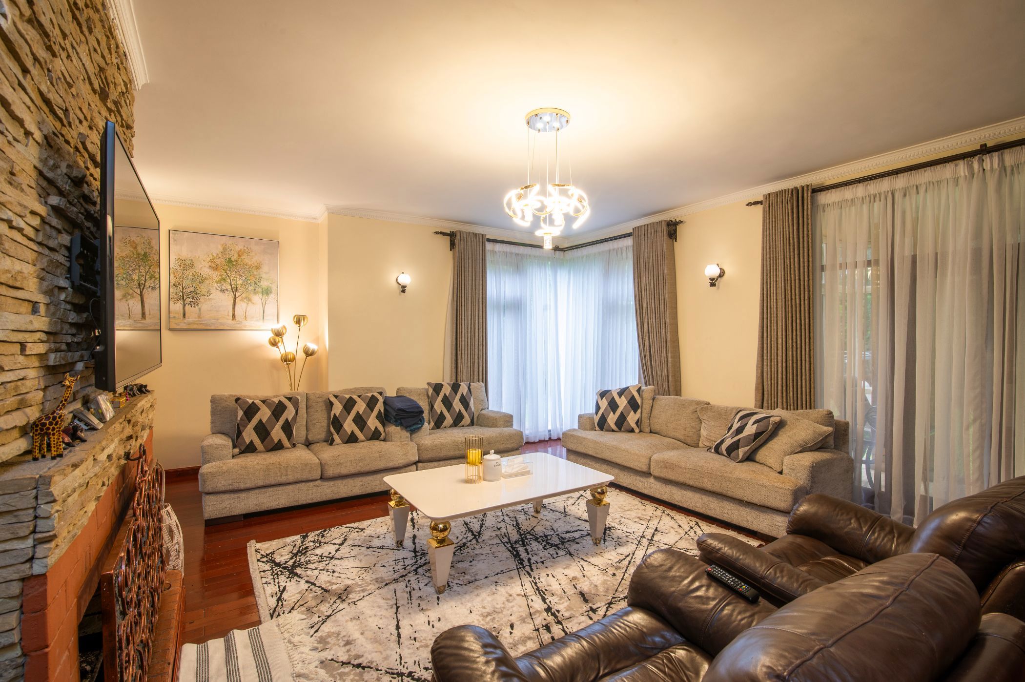 Double-storey house to rent in Karen, Kenya - 3KE1713509