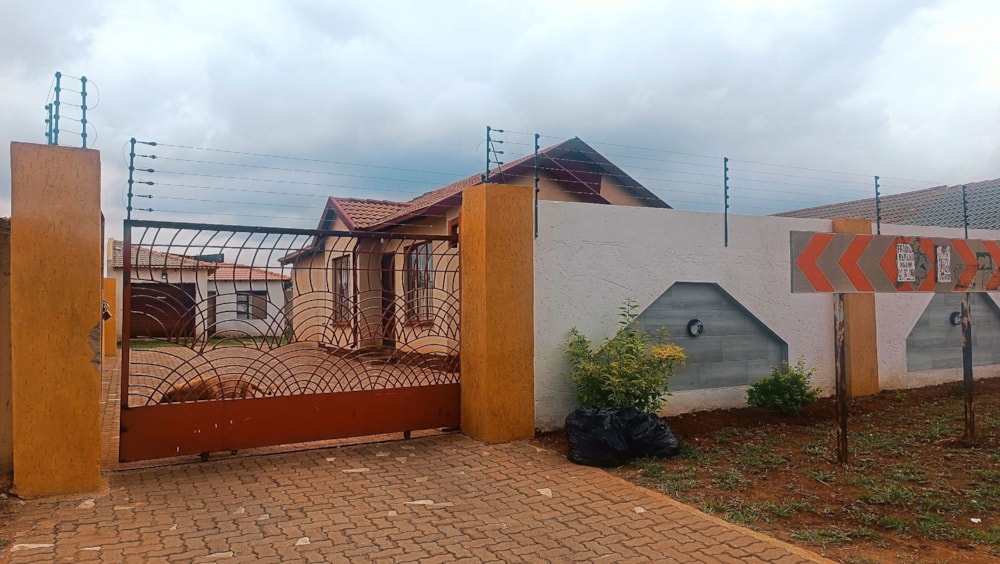 House for sale in Vosloorus - BOK1690062 House for sale in Vosloorus - BOK1690062