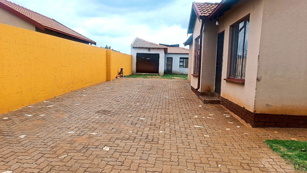 House for sale in Vosloorus - BOK1690062 House for sale in Vosloorus - BOK1690062
