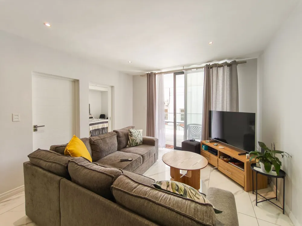 Apartment for sale in Morningside, Durban - 1DA1689243 Apartment for sale in Morningside, Durban - 1DA1689243