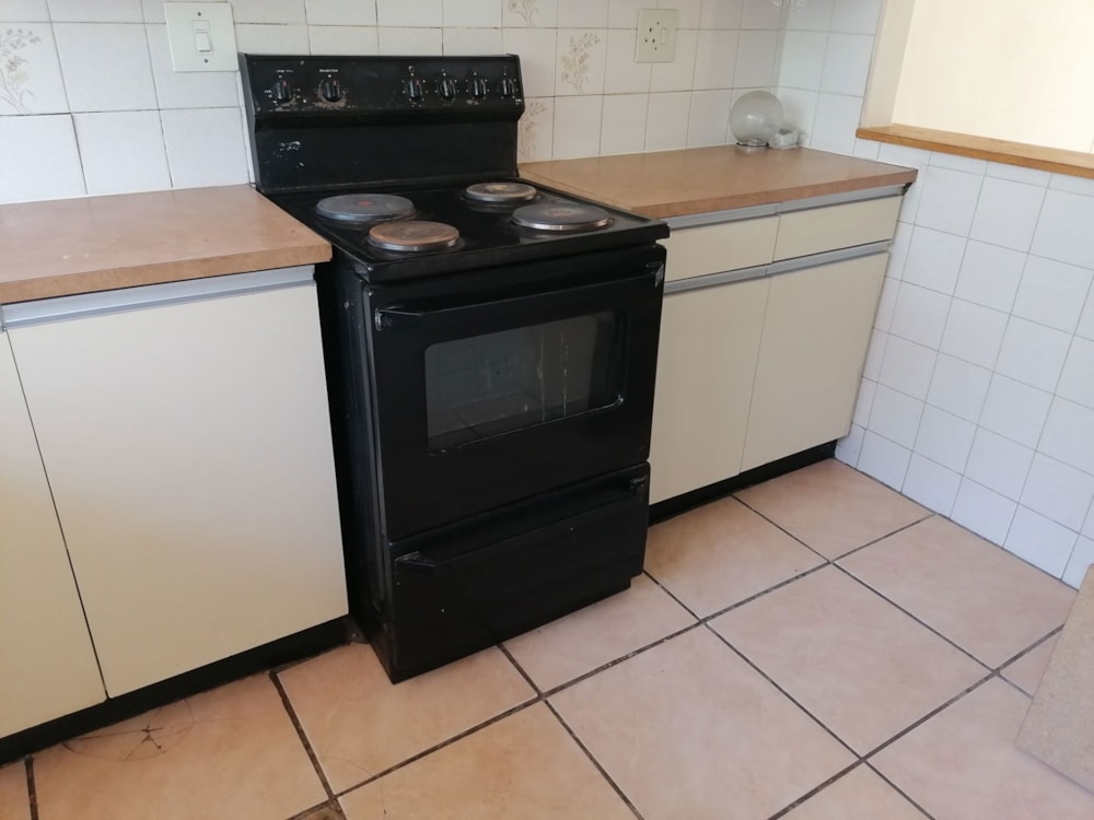 Apartment for sale in Sunnyside, Pretoria East - PT1690618 Apartment for sale in Sunnyside, Pretoria East - PT1690618