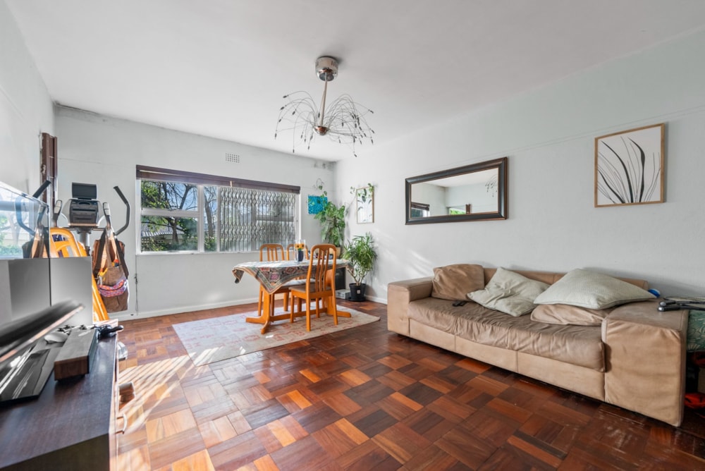 Apartment sold in Three Anchor Bay - AS1690328 Apartment sold in Three Anchor Bay - AS1690328