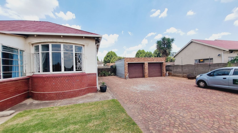 House for sale in Brakpan Central - 1BJ1688868
