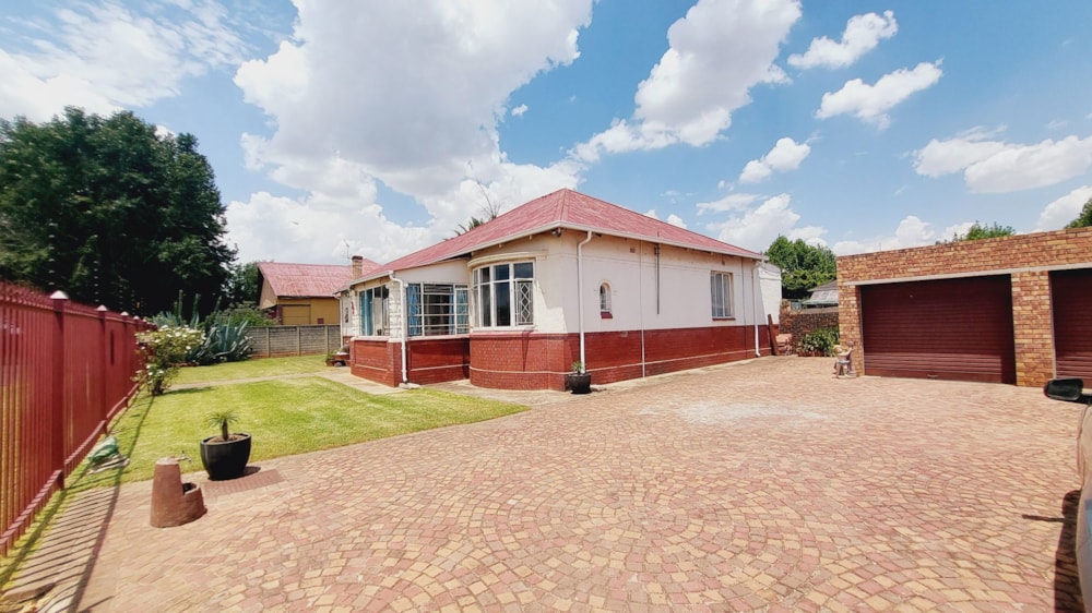 House for sale in Brakpan Central - 1BJ1688868
