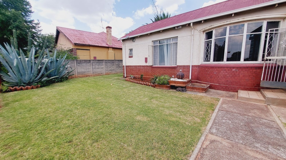 House for sale in Brakpan Central - 1BJ1688868