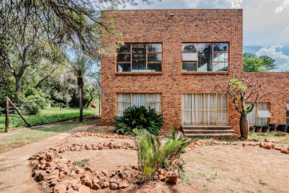 Smallholding sold in Donkerhoek - PT1690178 Smallholding sold in Donkerhoek - PT1690178