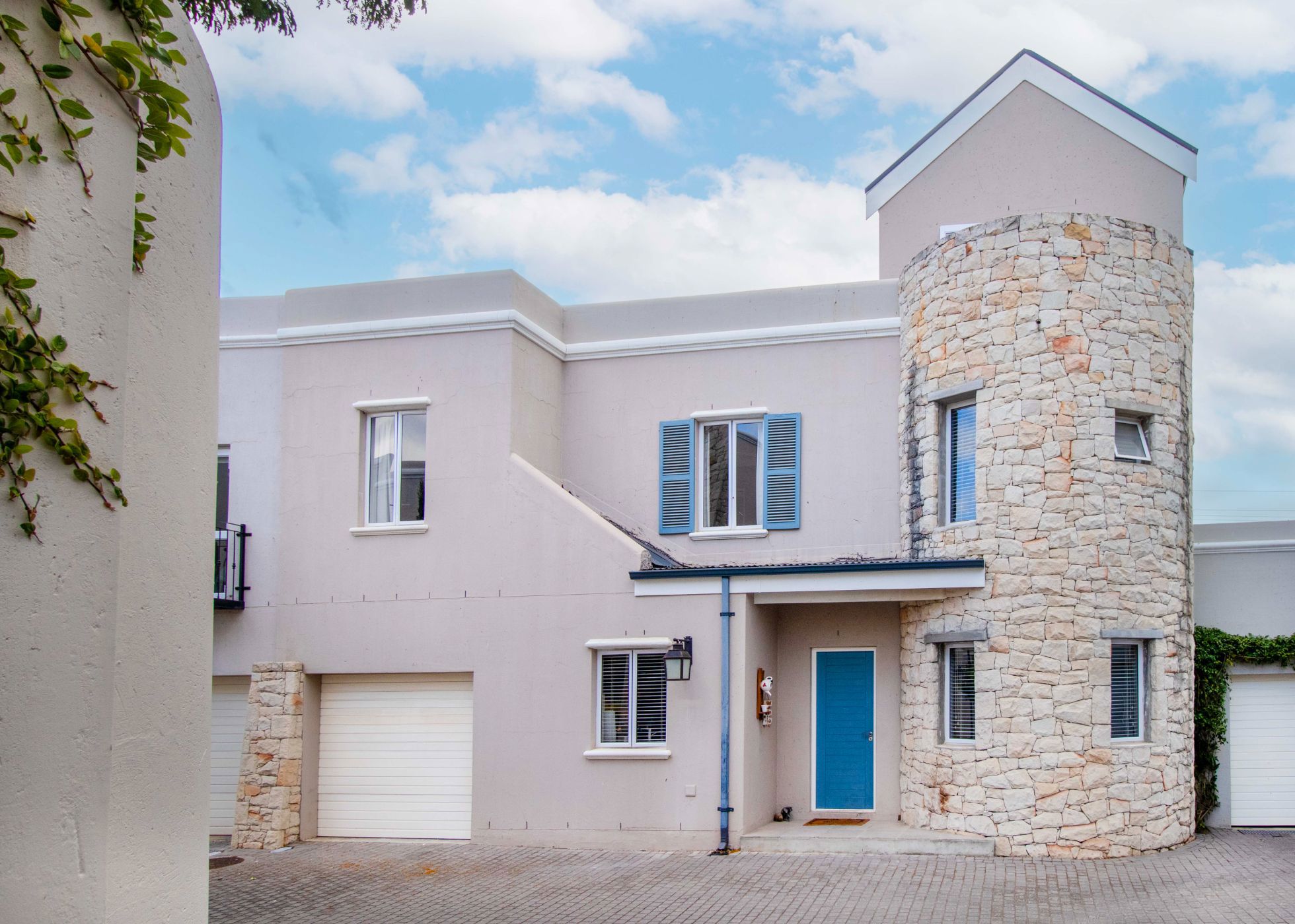 House sold in Nooitgedacht Estate - ST1688862