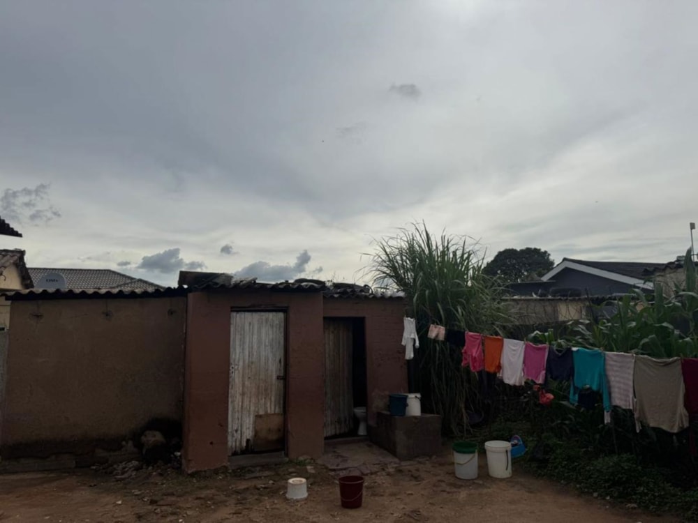 House sold in Highfield, Zimbabwe - 3ZB1688853 House sold in Highfield, Zimbabwe - 3ZB1688853