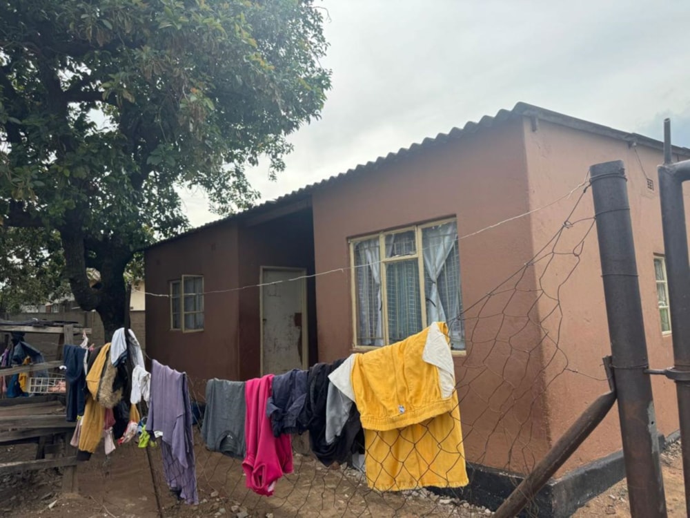 House sold in Highfield, Zimbabwe - 3ZB1688853 House sold in Highfield, Zimbabwe - 3ZB1688853