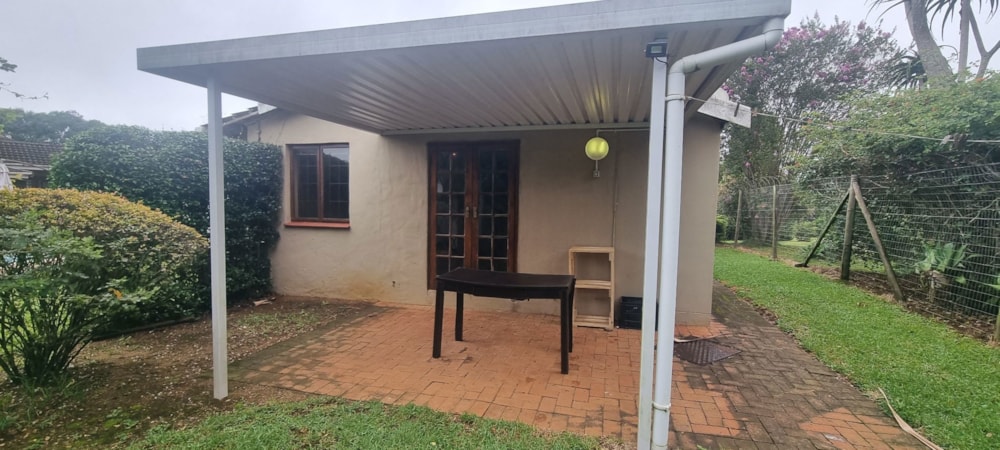 Garden cottage let in Forest Hills - 1KF1689696