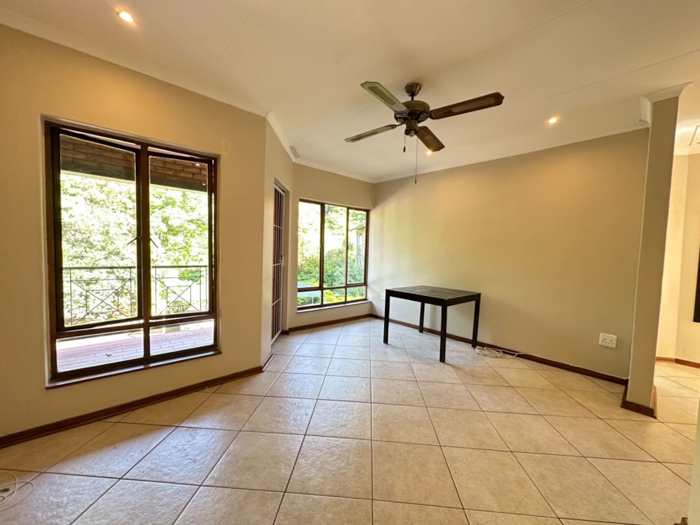 Apartment let in Chase Valley - 1PM1689154