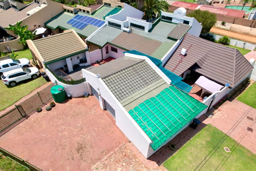 Security complex home for sale in Bronkhorstbaai - PRN1689036 Security complex home for sale in Bronkhorstbaai - PRN1689036