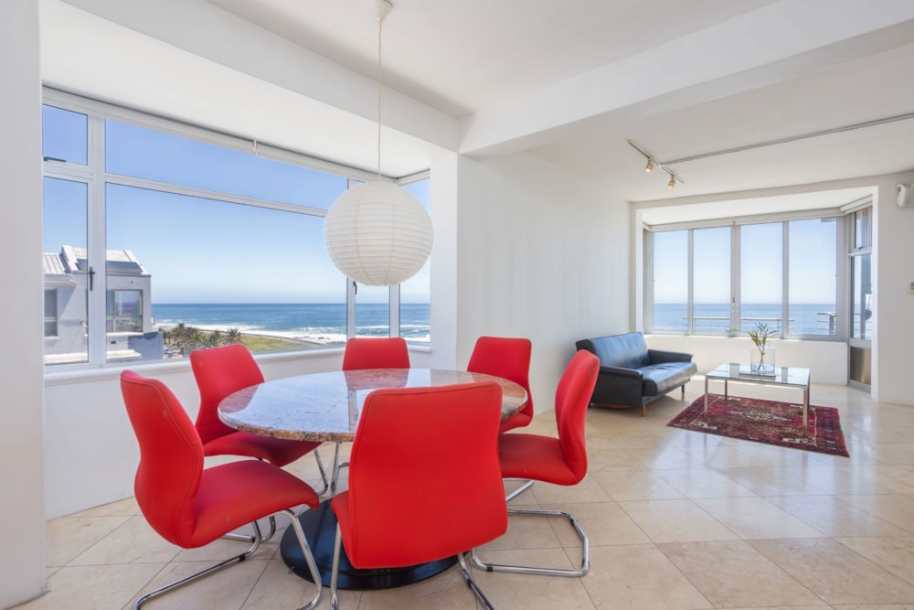 Apartment sold in Three Anchor Bay - AS1689623