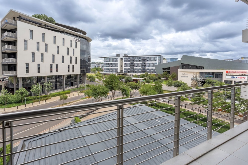 Apartment for sale in Menlyn - PT1689074 Apartment for sale in Menlyn - PT1689074