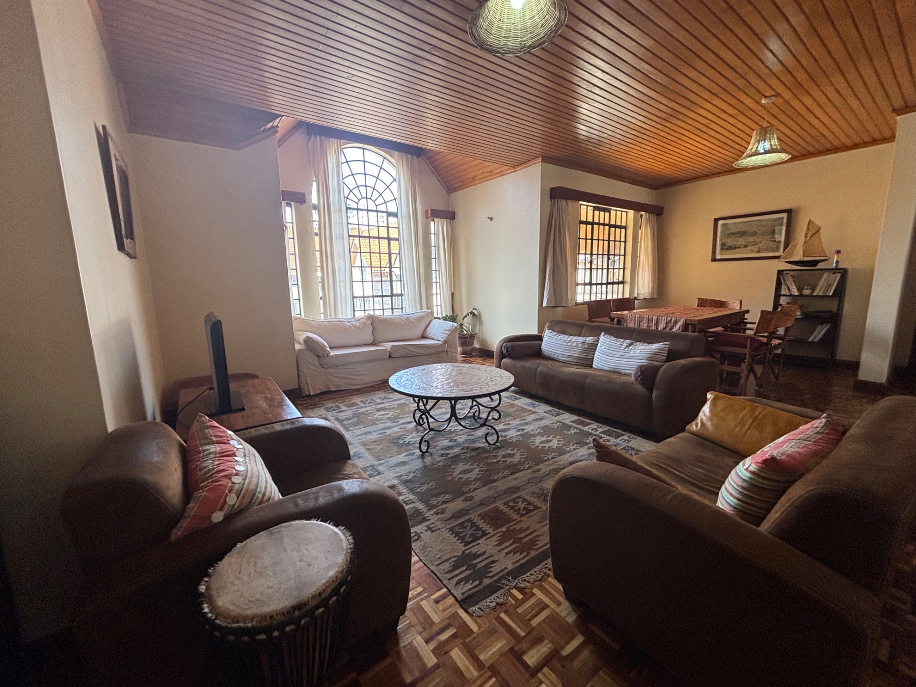 Apartment sold in Kilimani, Kenya - 3KE1689080