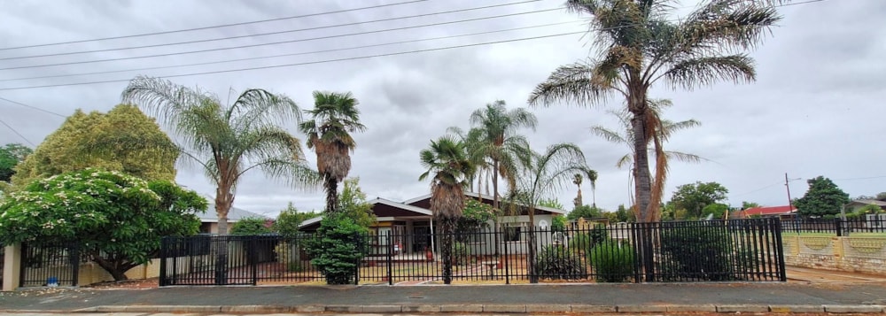 House for sale in Wesbank, Oudtshoorn - 1OU1689215 House for sale in Wesbank, Oudtshoorn - 1OU1689215