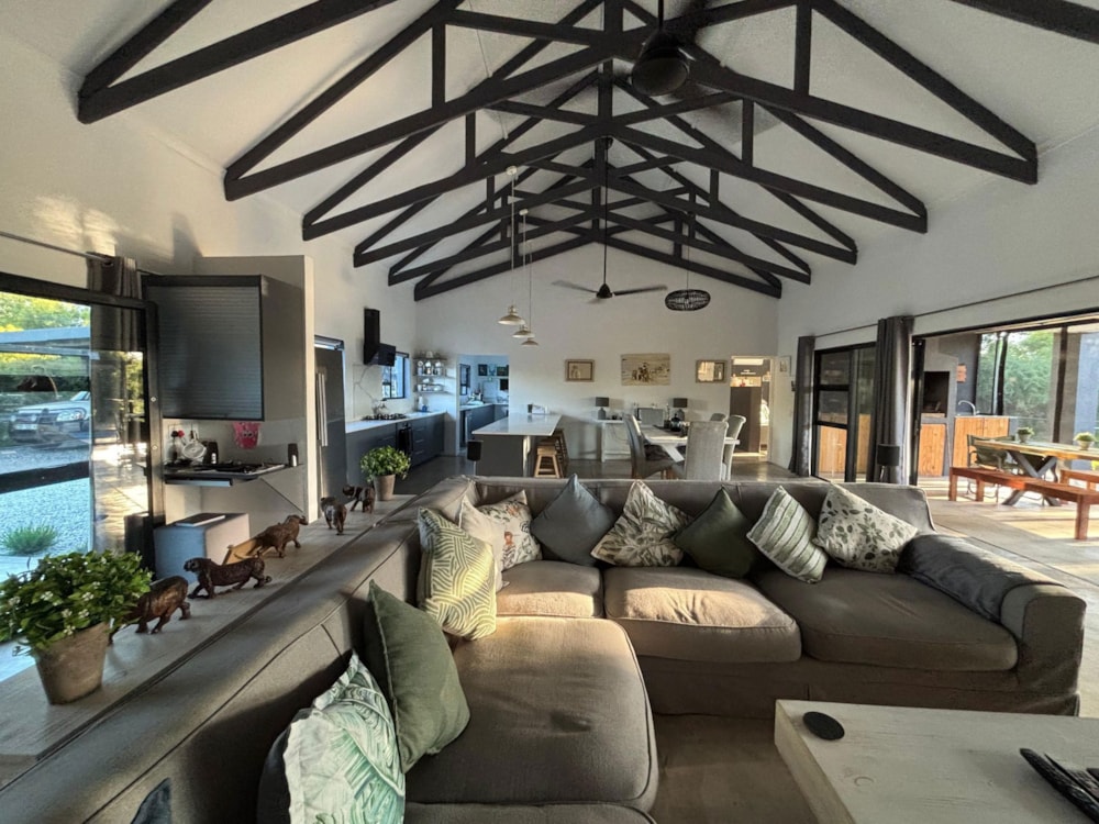 House let in Moditlo Nature Reserve - 1HS1689164 House let in Moditlo Nature Reserve - 1HS1689164