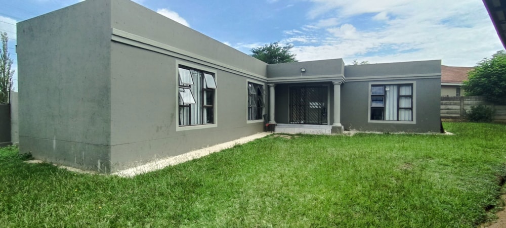 House sold in Barry Hertzog Park - 1NW1692545 House sold in Barry Hertzog Park - 1NW1692545