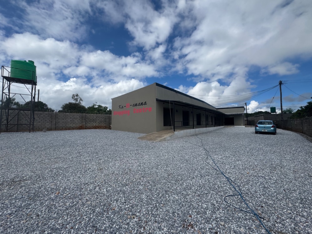 Commercial Building for sale in Kabanana, Zambia - 3ZA1689253