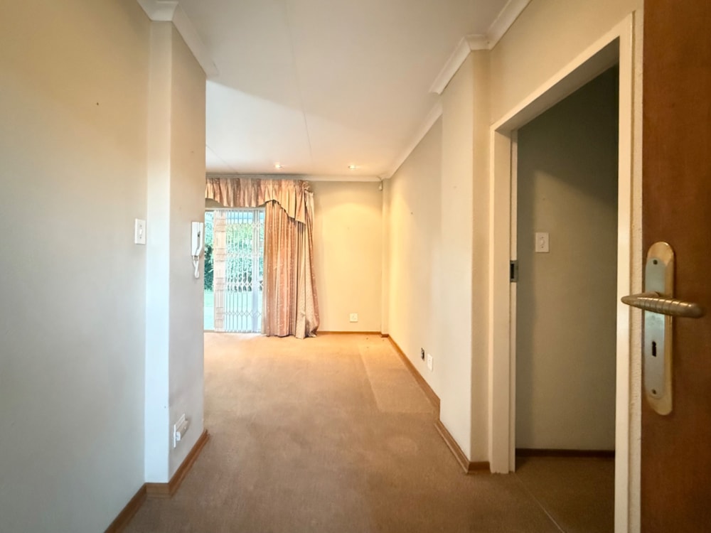 Townhouse for sale in  Vanderbijlpark SW 5 - 1VT1689254