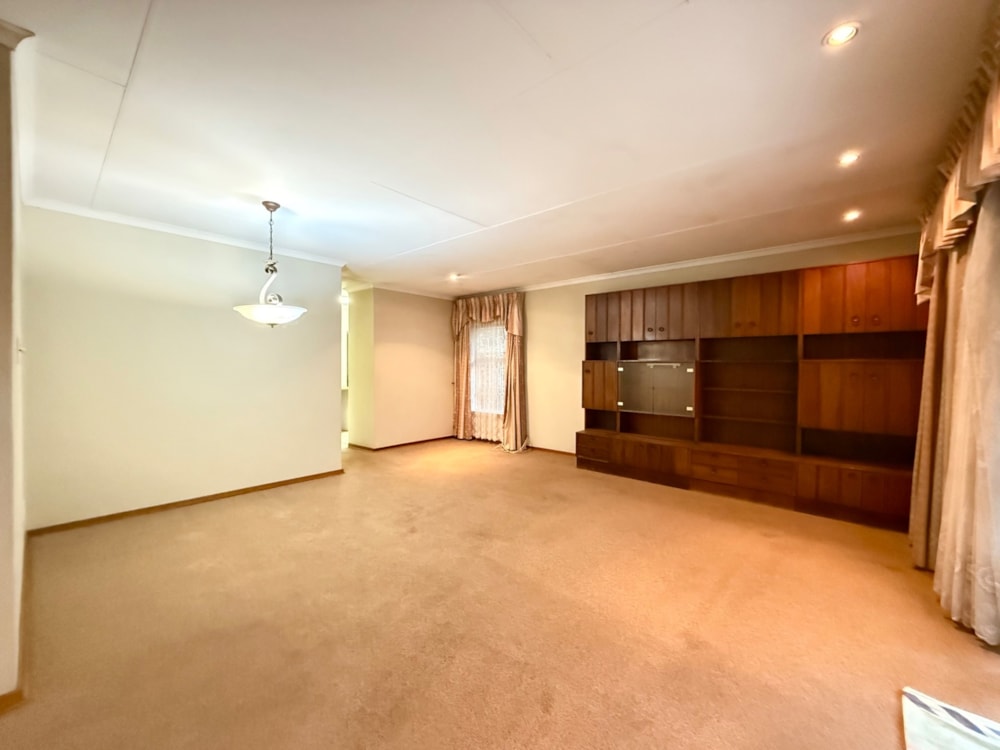 Townhouse for sale in  Vanderbijlpark SW 5 - 1VT1689254