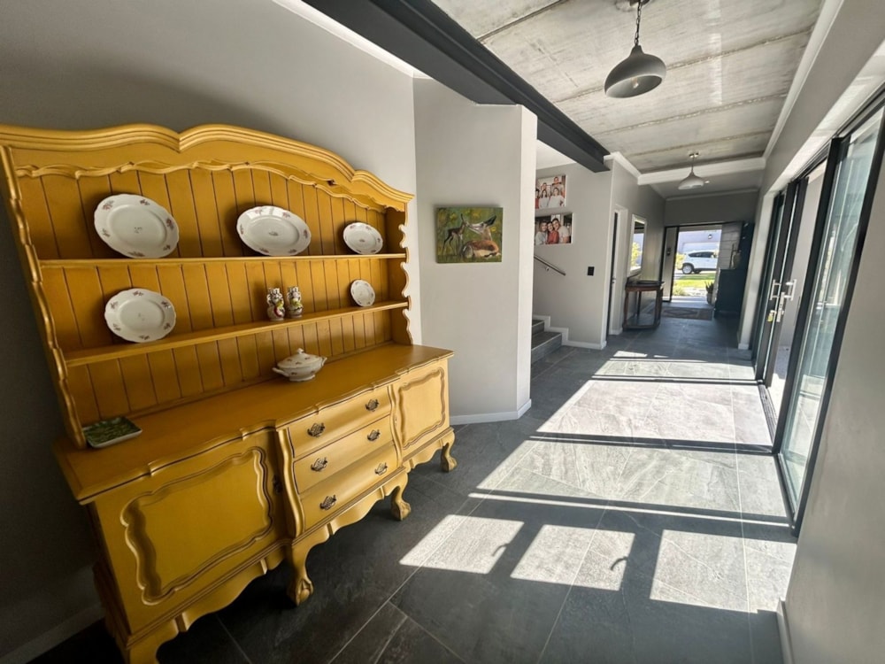 House to rent in Royal Alfred Marina - 1PF1728927