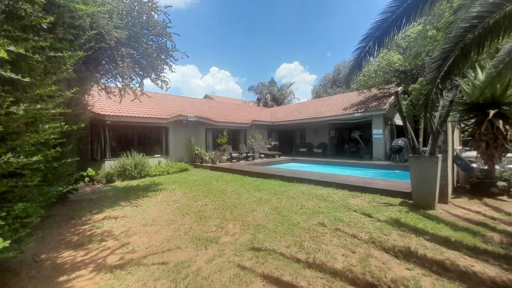 House for sale in Vanderbijlpark SE 3 - 1VT1689425 House for sale in Vanderbijlpark SE 3 - 1VT1689425