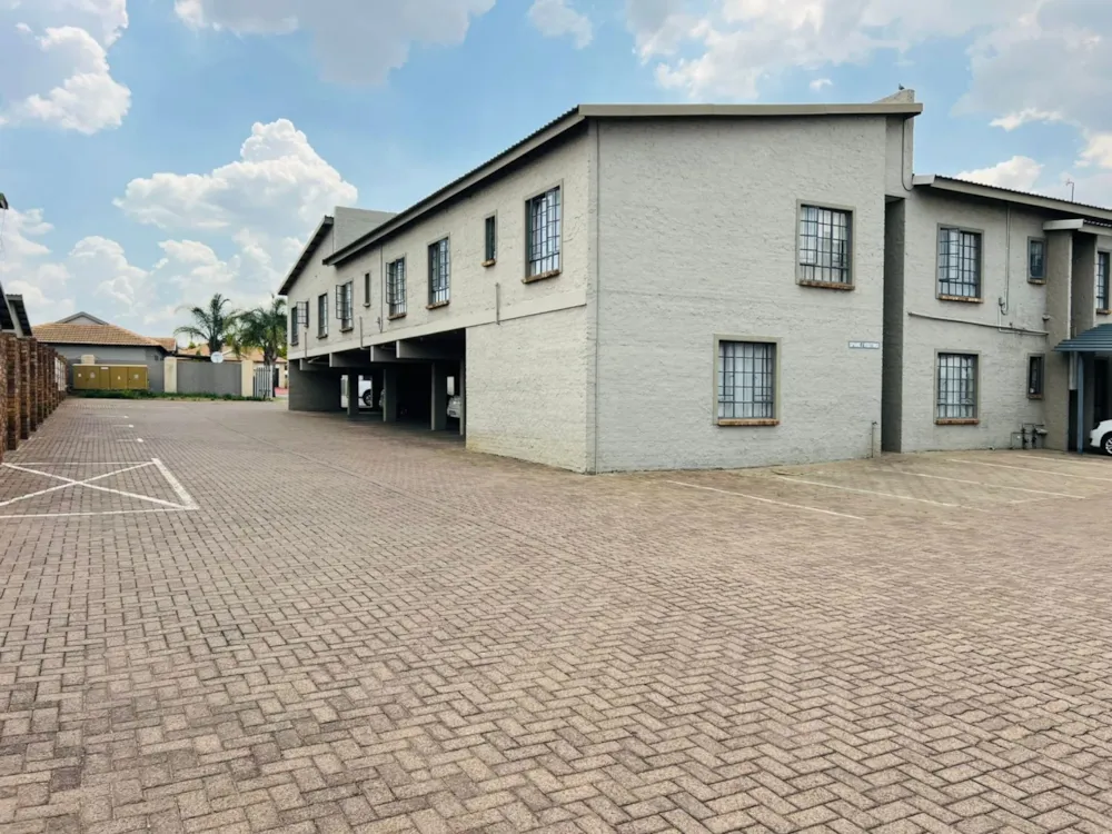 Security complex home for sale in Hoeveld Park - 1WD1689342