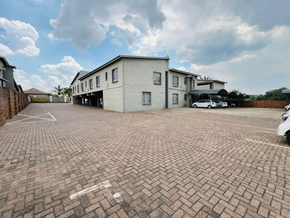 Security complex home for sale in Hoeveld Park - 1WD1689342