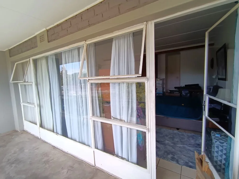 Studio apartment let in Oudtshoorn - 1OU1720574 Studio apartment let in Oudtshoorn - 1OU1720574