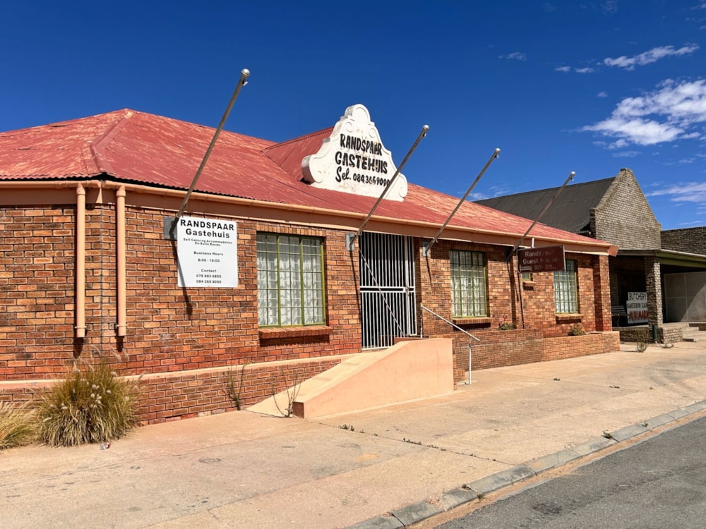 House for sale in Kamieskroon, Northern Cape - 1NA1689531