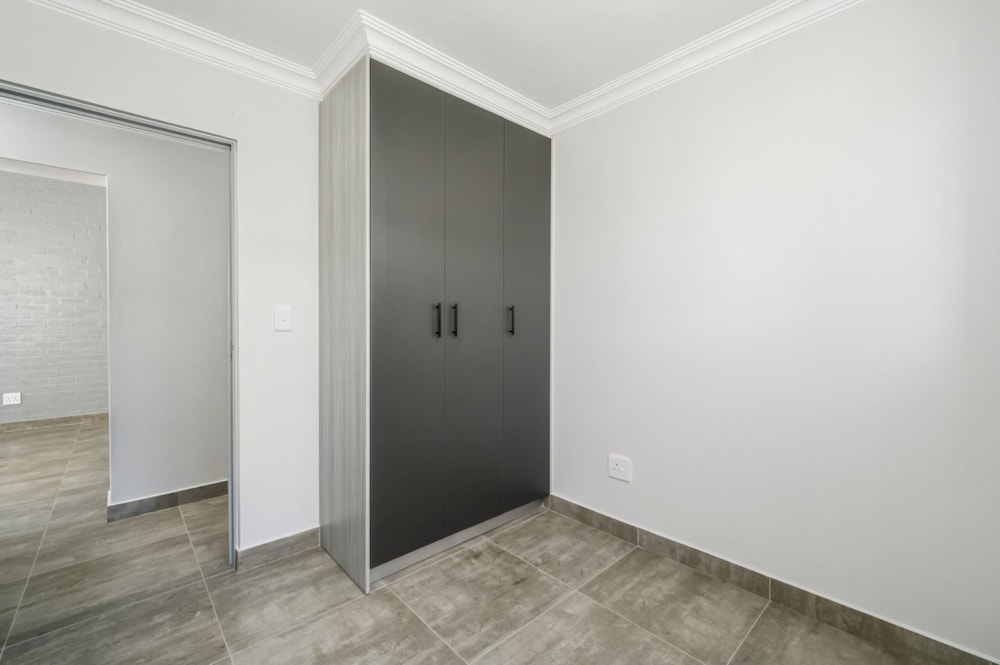 Townhouse for sale in Rowallan Park - 1PLZ1689516