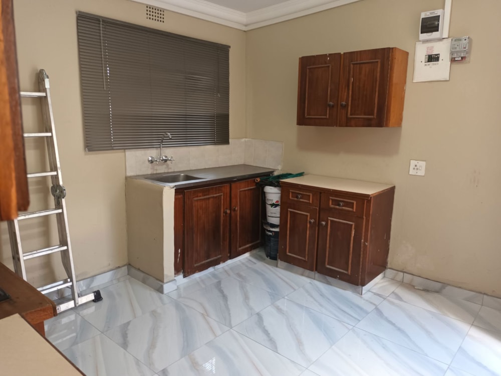 Garden apartment let in Brakpan North - 1BJ1689553