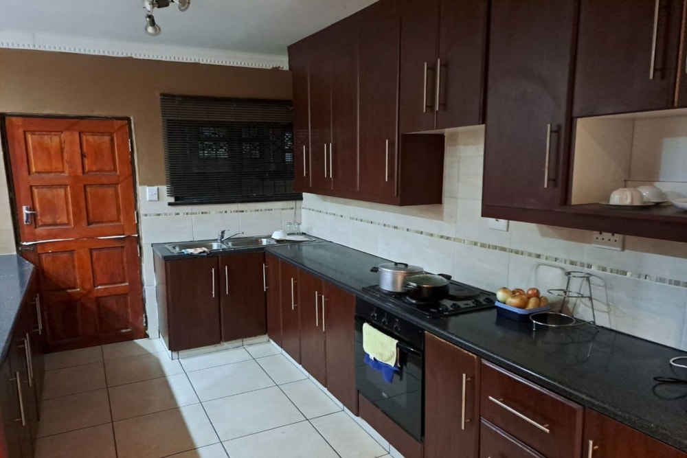 House for sale in Lovu - 1WB1689586