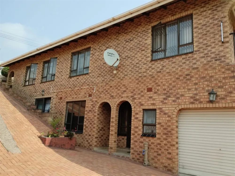 House for sale in Chatsworth, KwaZulu-Natal - 1WP1689726 House for sale in Chatsworth, KwaZulu-Natal - 1WP1689726