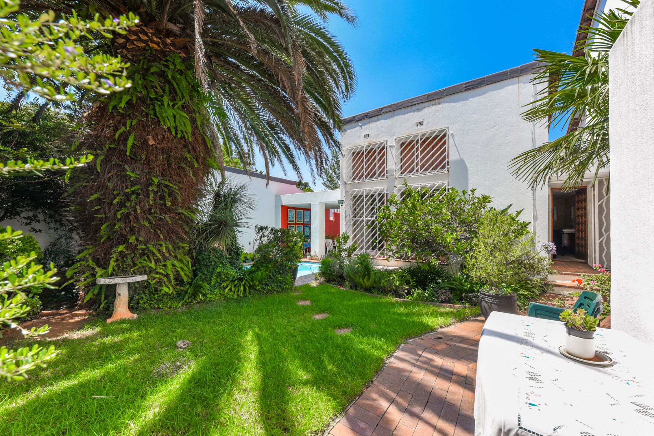 Townhouse for sale in Strathavon - HP1690705