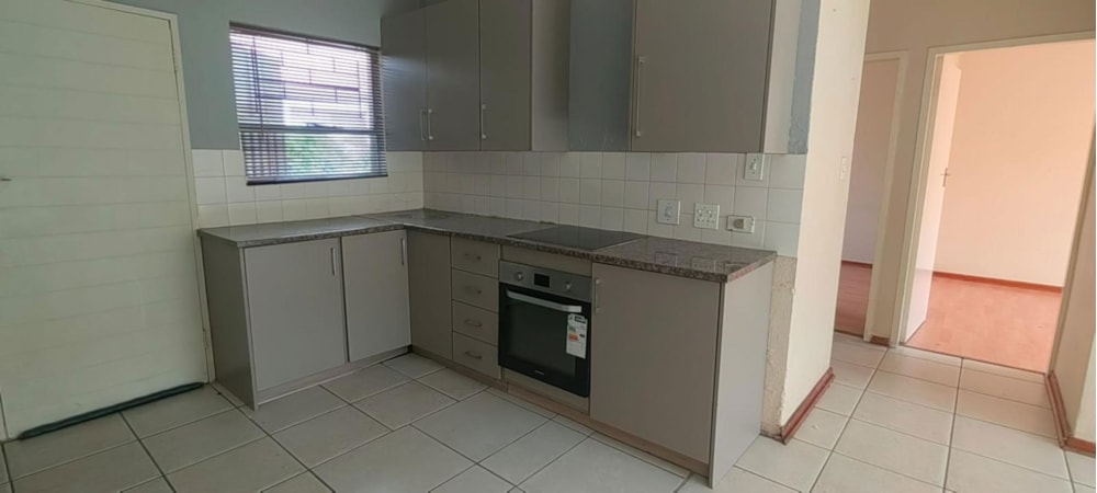 Cluster let in Birchleigh North - ENL1690039