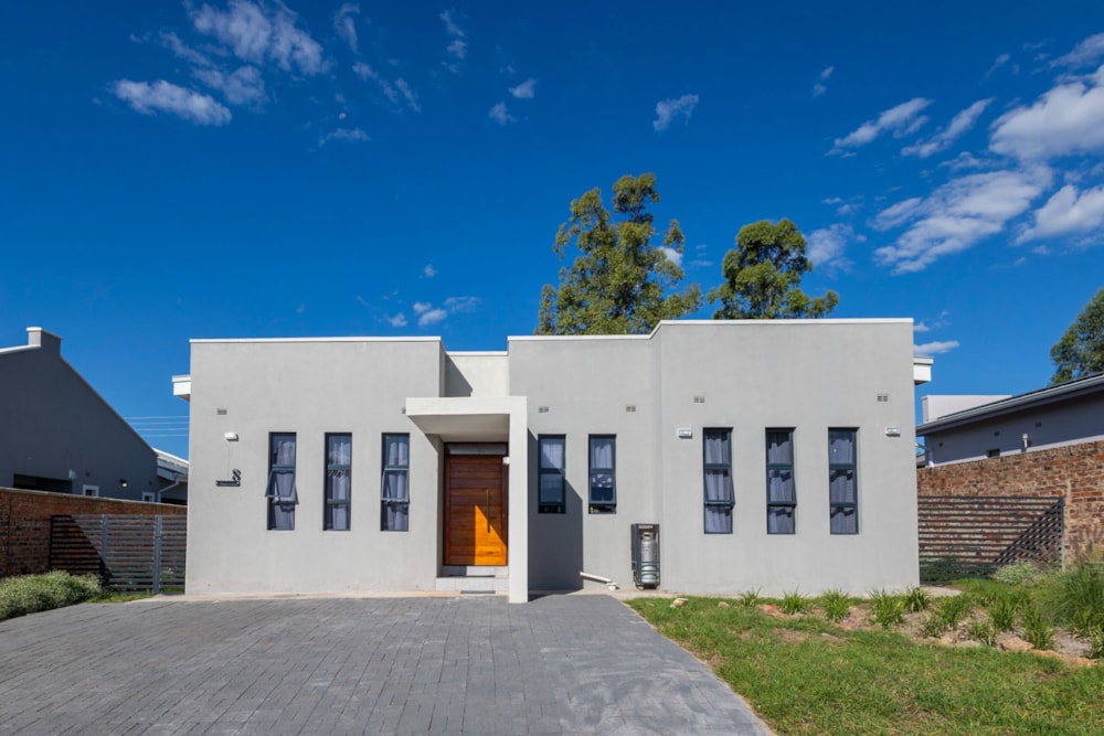 Townhouse for sale in Greendale, Zimbabwe - 3ZB1689857