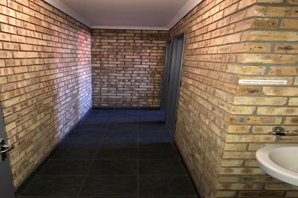 Commercial Building to rent in Kathu - 1RN1689884 Commercial Building to rent in Kathu - 1RN1689884