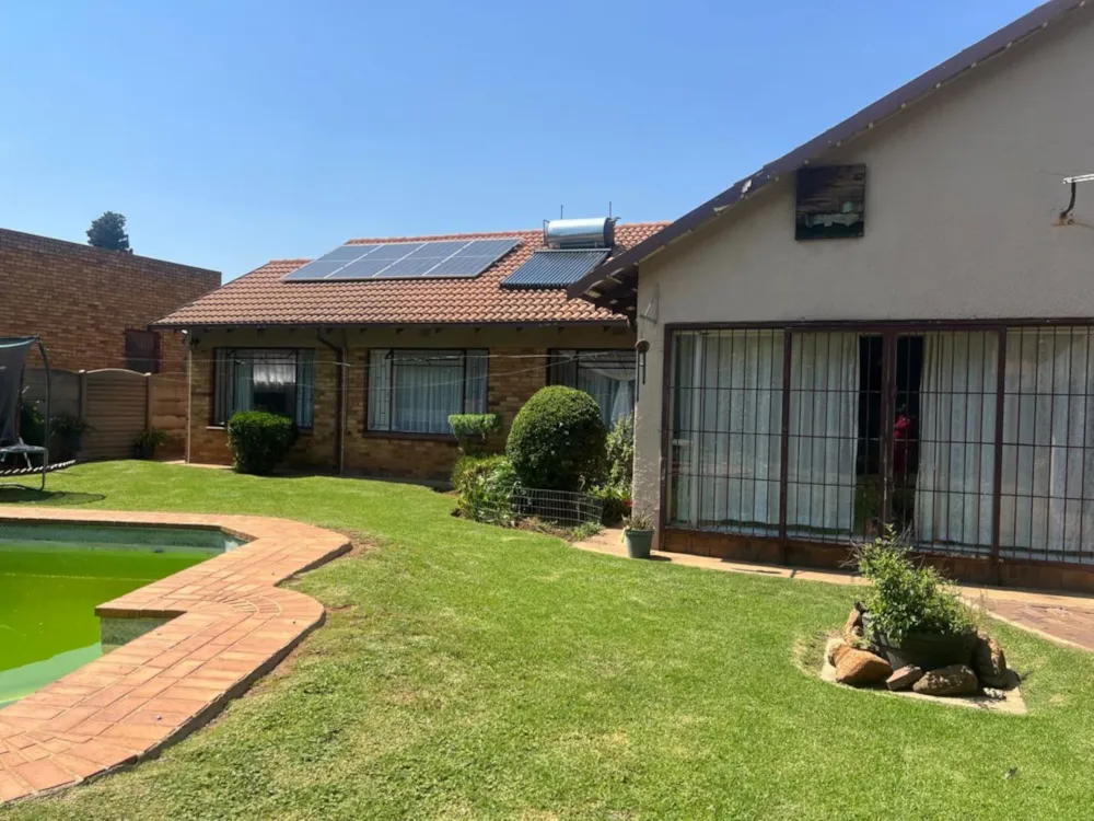 House sold in Crystal Park - EN1689888 House sold in Crystal Park - EN1689888