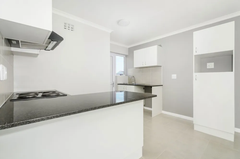 Apartment for sale in Fairview, Port Elizabeth, Gqeberha - 1PLZ1689898 Apartment for sale in Fairview, Port Elizabeth, Gqeberha - 1PLZ1689898
