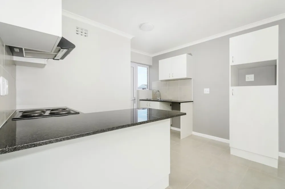 Apartment for sale in Fairview, Port Elizabeth, Gqeberha - 1PLZ1689901 Apartment for sale in Fairview, Port Elizabeth, Gqeberha - 1PLZ1689901