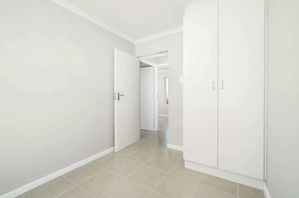Apartment for sale in Fairview, Port Elizabeth, Gqeberha - 1PLZ1689901 Apartment for sale in Fairview, Port Elizabeth, Gqeberha - 1PLZ1689901