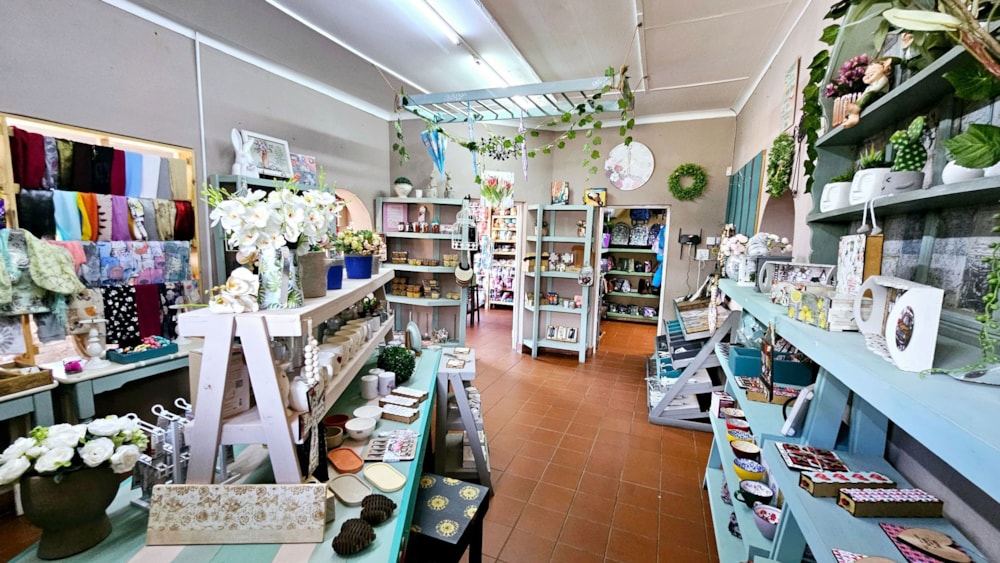 Commercial Building for sale in Lydenburg (Mashishing) - 1LY1690153