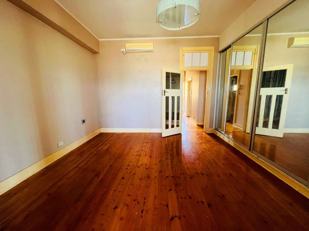 Apartment for sale in South Beach Durban - 1DA1690044 Apartment for sale in South Beach Durban - 1DA1690044