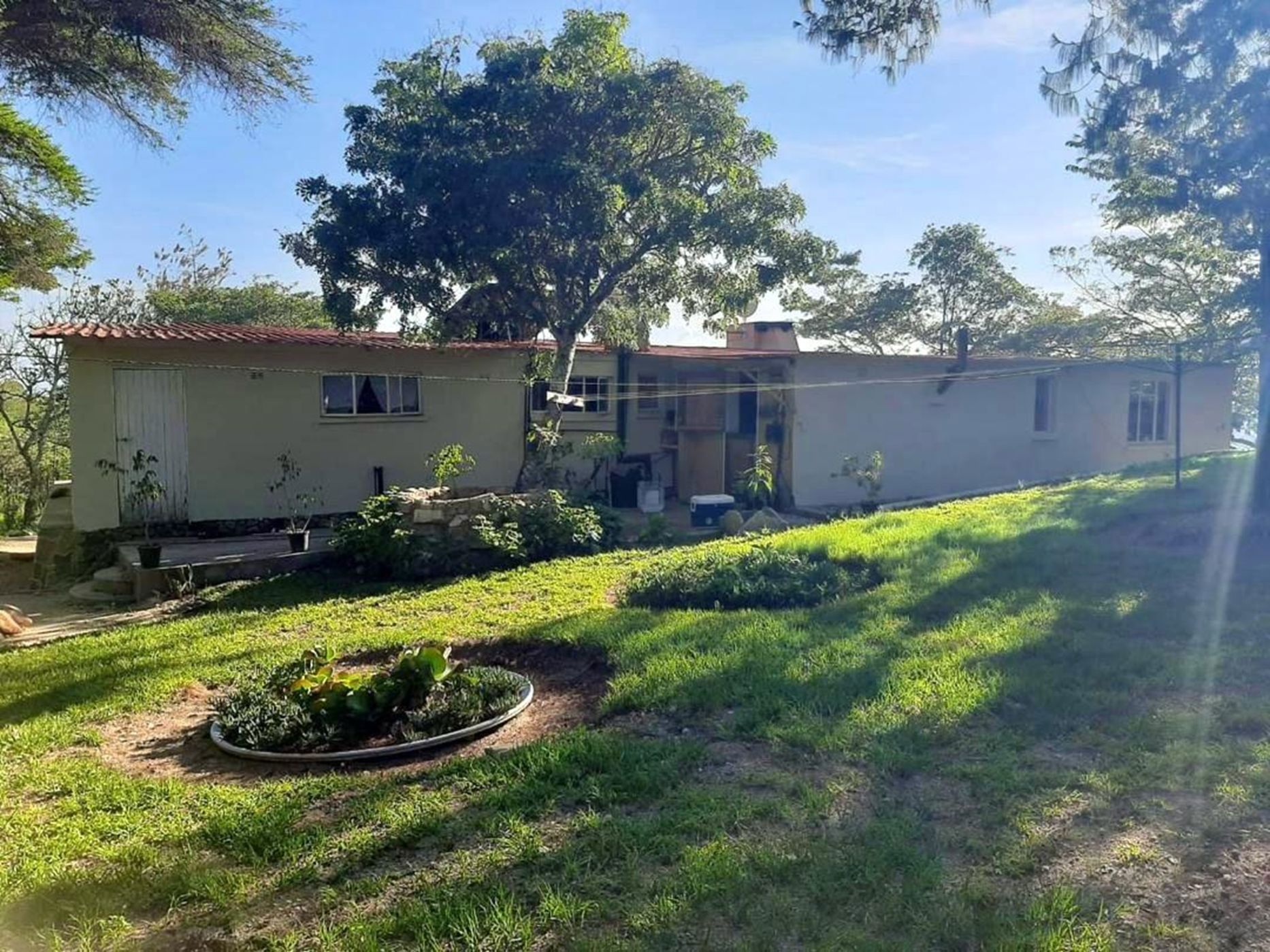 Garden cottage sold in Juliasdale, Zimbabwe - 3ZB1690096